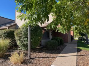 Greenwood Counseling Center Located in Littleton Outside Office and Therapy in Denver